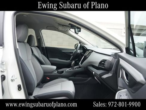 Used 2025 Subaru Outback Premium AWD/4WD image 24