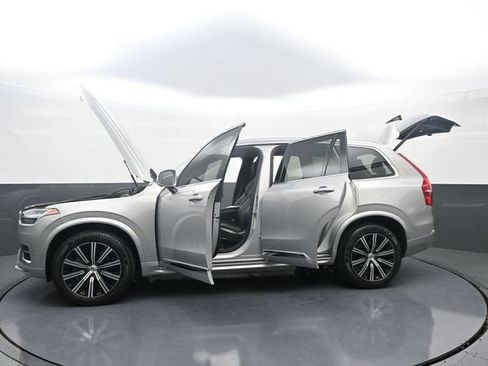 Used 2024 Volvo XC90 B6 Plus AWD/4WD image 41