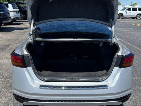 Used 2023 Nissan Altima 2.5 SV FWD image 18