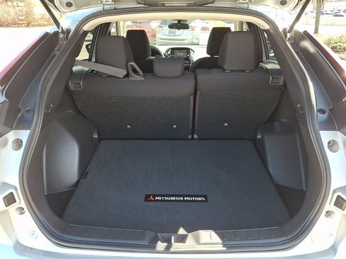 Used 2023 Mitsubishi Eclipse Cross ES AWD/4WD image 28