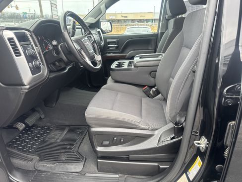 Used 2019 GMC Sierra 1500 SLE image 12