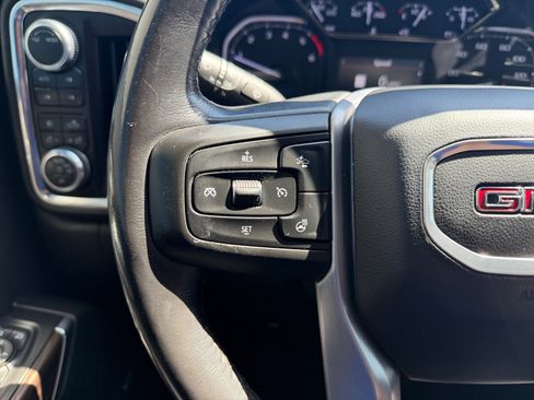 Used 2021 GMC Sierra 1500 SLT AWD/4WD image 18