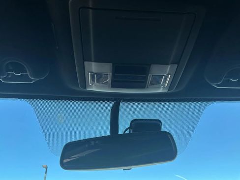 Used 2015 Lincoln Navigator 4WD image 34