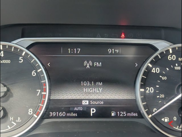 Used 2023 Nissan Pathfinder SL AWD/4WD image 21