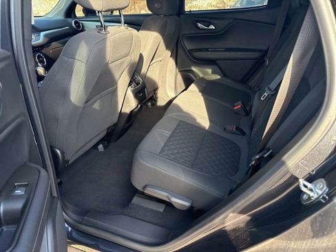 Used 2022 Chevrolet Blazer LT AWD/4WD image 10