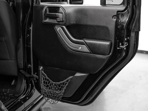Used 2016 Jeep Wrangler Unlimited Sport image 43
