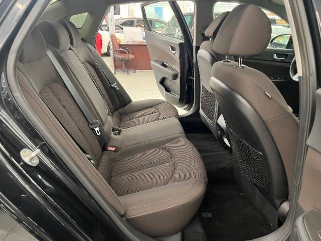 Used 2020 Kia Optima LX FWD image 31