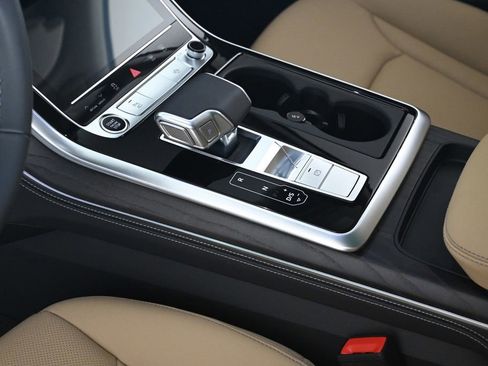 New 2026 Audi Q7 Premium Plus AWD/4WD image 22