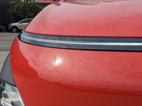 Used 2024 Hyundai Kona SEL w/ Convenience Package FWD image 11