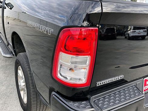 Used 2024 RAM 2500 Big Horn w/ Sport Appearance Package image 32