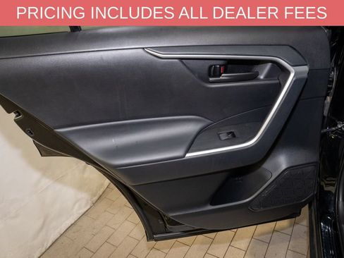 Certified 2025 Toyota RAV4 LE AWD/4WD image 8