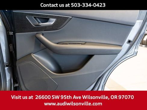 Used 2023 Audi Q7 3.0T Premium w/ Convenience Package AWD/4WD image 29