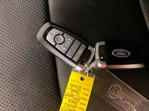 Used 2021 Ford F150 Lariat w/ Equipment Group 502A High AWD/4WD image 13