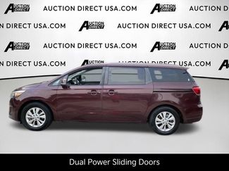 Used 2015 Kia Sedona LX w/ LX Convenience Package FWD video 3