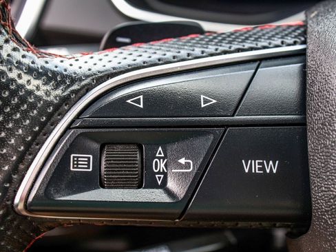 Used 2022 Audi SQ5 Premium Plus w/ Premium Plus Package image 28