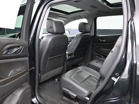 Used 2023 GMC Acadia SLT w/ Elevation Edition AWD/4WD image 20