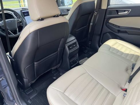 Certified 2024 Ford Edge SEL w/ Convenience Package AWD/4WD image 23