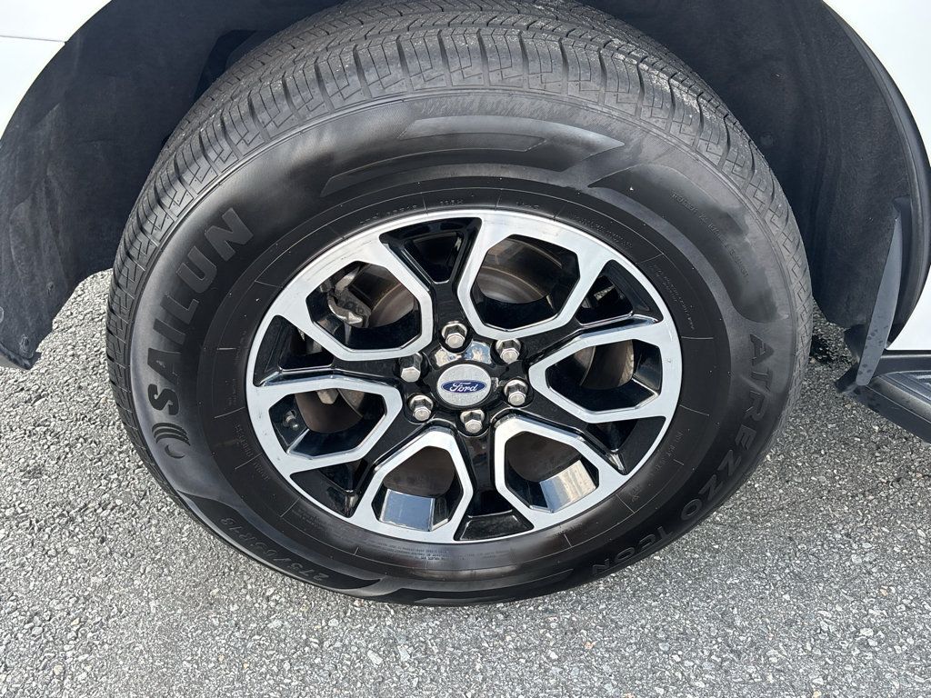 Used 2024 Ford Expedition XLT RWD image 32