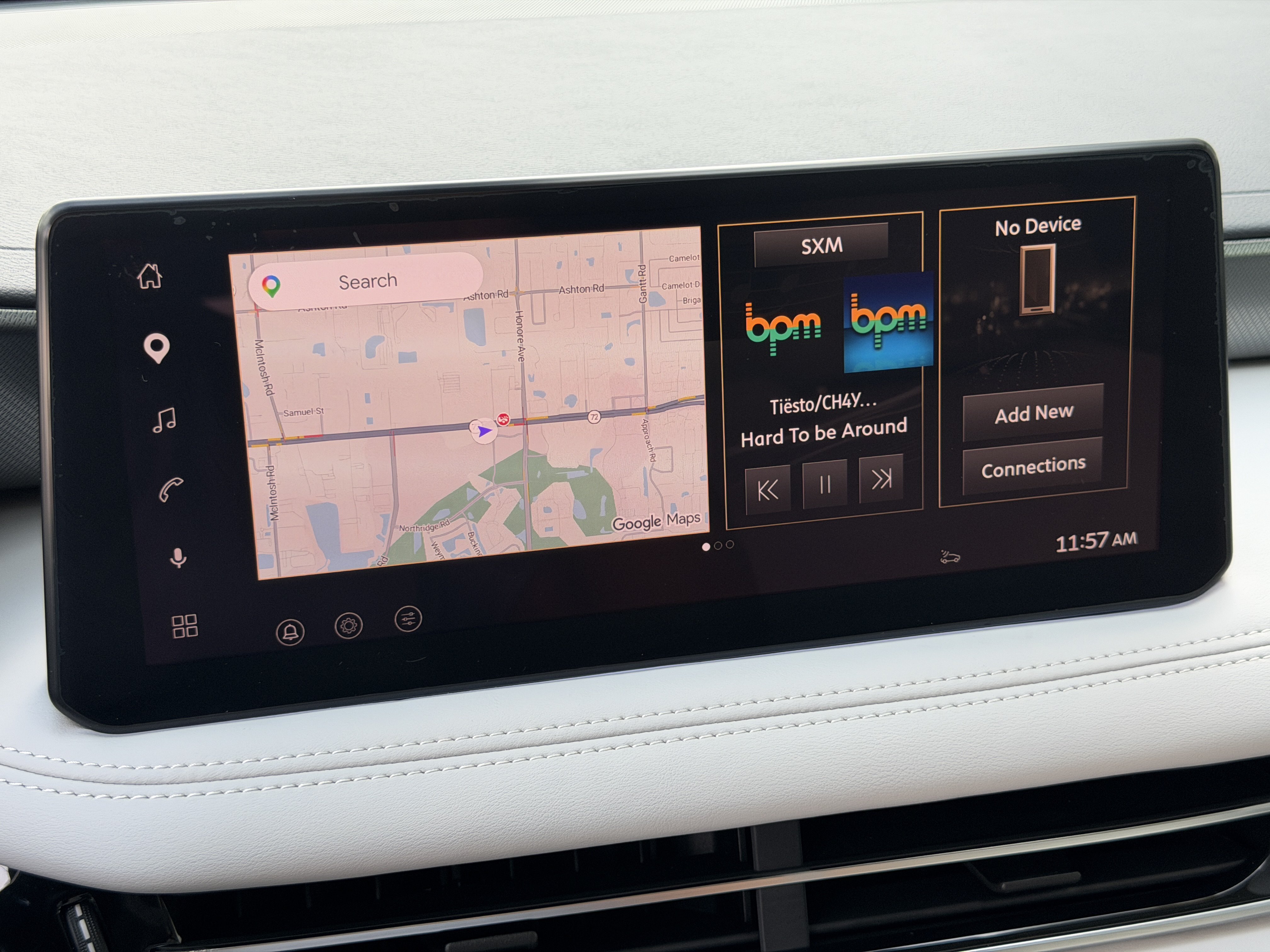 Certified 2027 INFINITI QX60 Luxe w/ Family Package FWD image 25