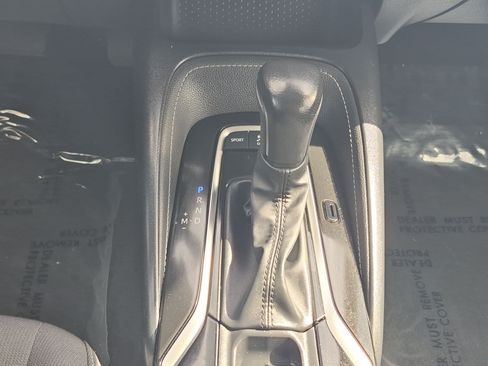 Used 2022 Toyota Corolla SE FWD image 25