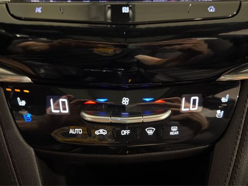 Used 2021 Cadillac XT6 Sport AWD/4WD image 33