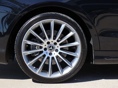 Used 2019 Mercedes-Benz S 560 Sedan image 65