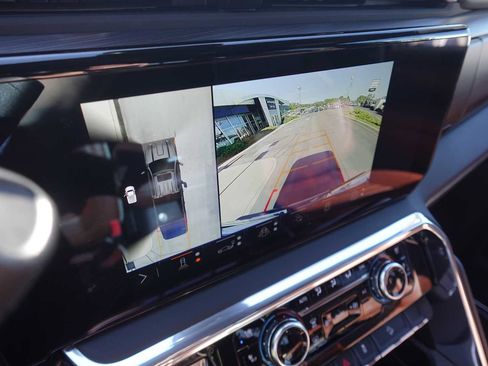 Used 2024 GMC Sierra 2500 Denali Ultimate image 23