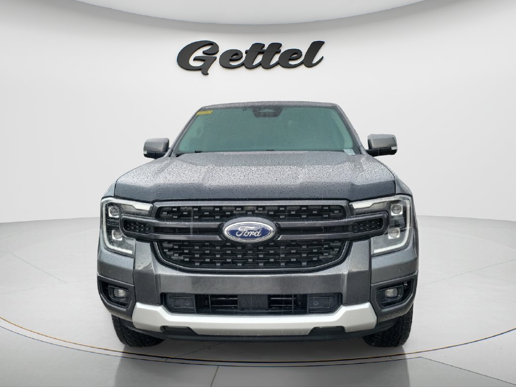 Used 2024 Ford Ranger Lariat w/ Trailer Tow Package RWD image 8