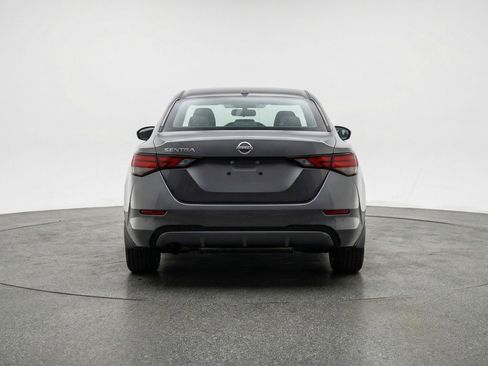 Used 2025 Nissan Sentra SV image 7
