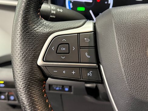 Used 2021 Toyota Sienna XSE image 18