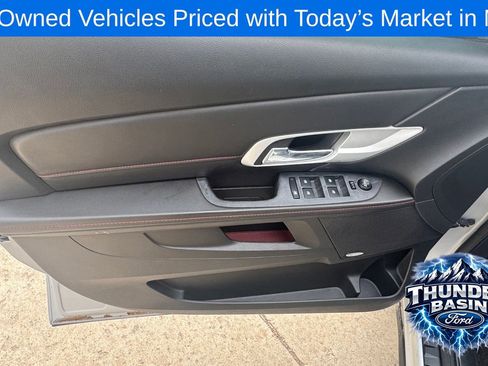 Used 2011 GMC Terrain SLT AWD/4WD image 13