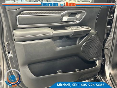 New 2026 RAM 1500 4x4 Crew Cab image 14