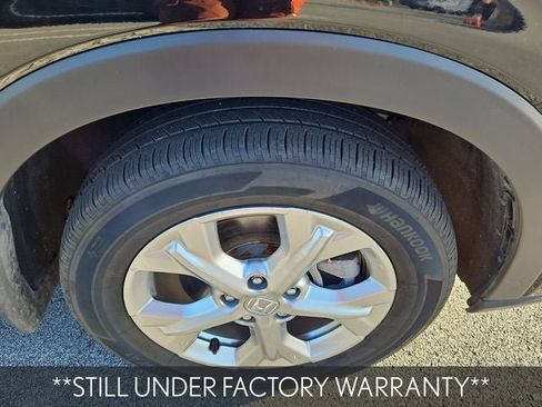 Certified 2025 Honda HR-V LX image 11