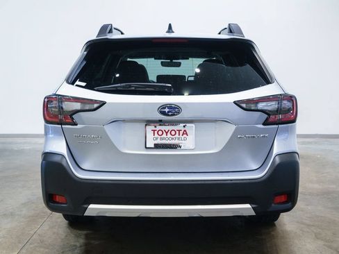 Used 2024 Subaru Outback Limited AWD/4WD image 8