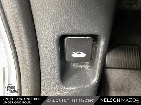 Used 2019 Honda Accord Touring image 28