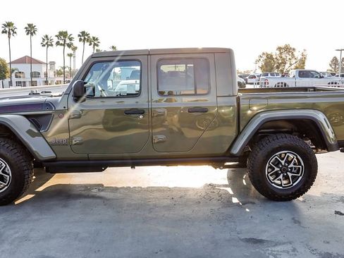 New 2026 Jeep Gladiator Rubicon image 13