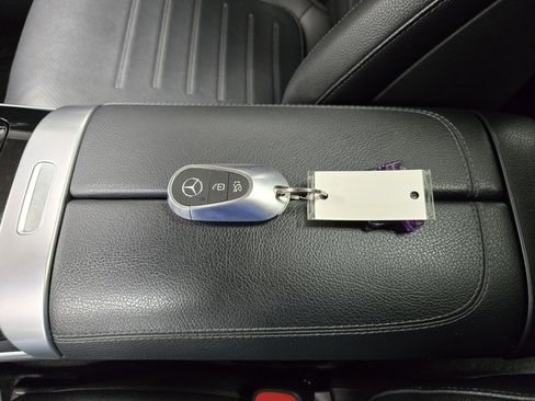 Used 2022 Mercedes-Benz C 300 C 300 w/ AMG Line w/ Night Package image 29