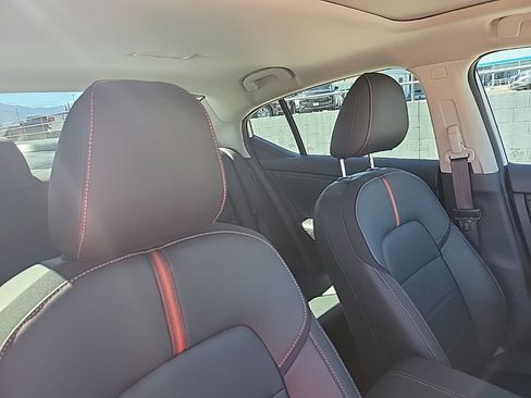 New 2025 Nissan Sentra SR w/ SR Premium Package FWD image 43