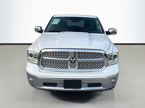 Used 2017 RAM 1500 Laramie image 4