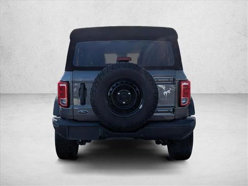 Used 2022 Ford Bronco Black Diamond image 6