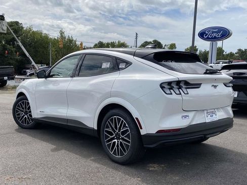 New 2025 Ford Mustang Mach-E Premium image 5