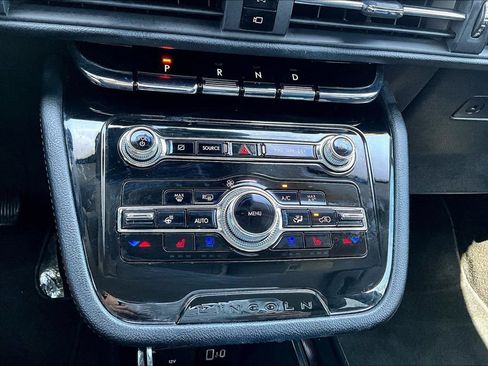 Used 2022 Lincoln Corsair FWD w/ Equipment Group 101A image 16