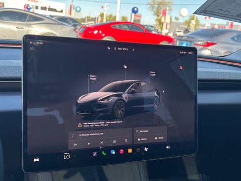 Used 2025 Tesla Model 3 image 24