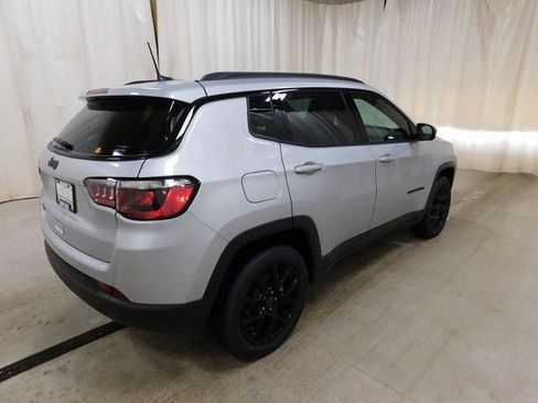 New 2026 Jeep Compass Latitude image 17