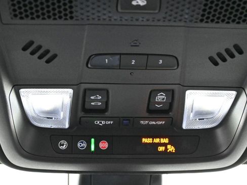 Certified 2025 Cadillac XT5 Premium Luxury image 33