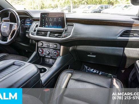 Used 2022 Chevrolet Suburban High Country image 27