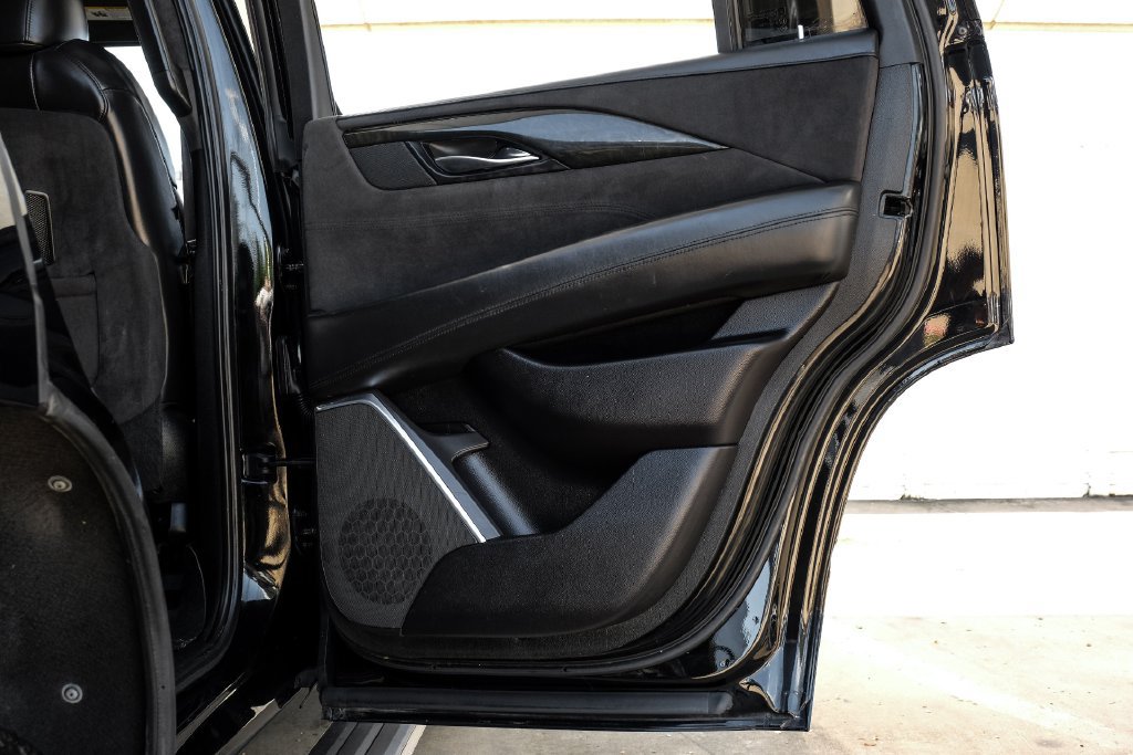 Used 2020 Cadillac Escalade Platinum AWD/4WD image 55