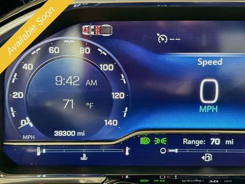 Used 2024 Chevrolet Silverado 3500 LT w/ True North Edition AWD/4WD image 13
