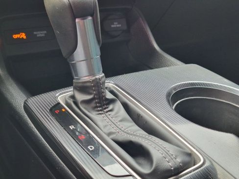 Used 2025 Honda Civic Sport image 12