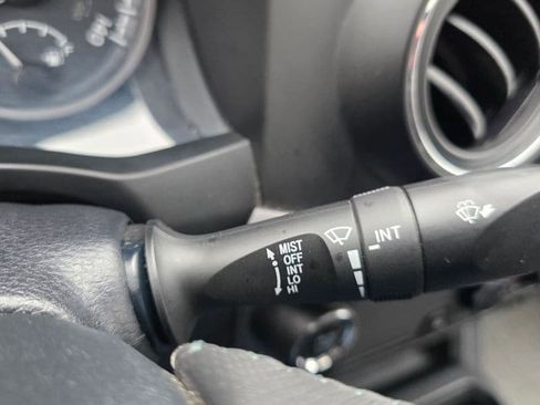 Used 2017 Toyota Tacoma TRD Sport RWD image 25